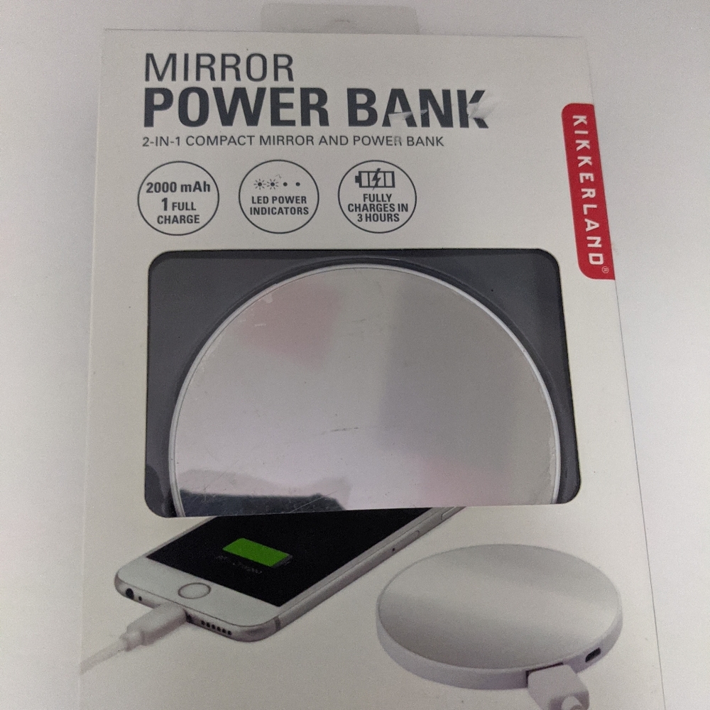 Kikkerland Mirror Battery Bank